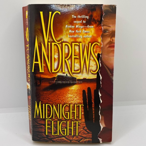 V..C. Andrews 4 Book Bundle Hidden Leaves Rain Midnight Flight Lightning Strikes - Picture 4 of 15